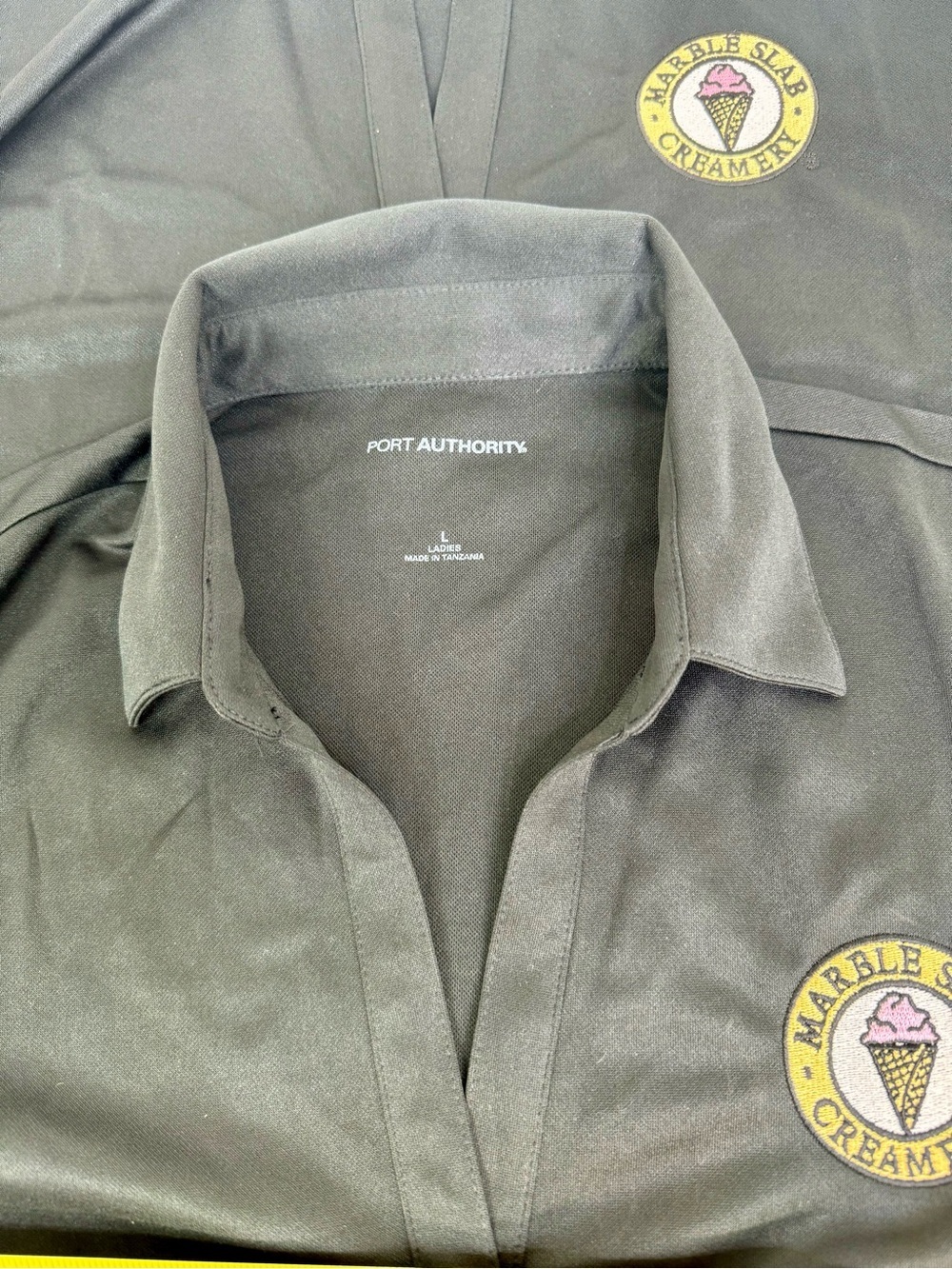 Great American Cookie Company Uniform Shirt Size Large Black Lot Of 2 - Picture 4 of 9